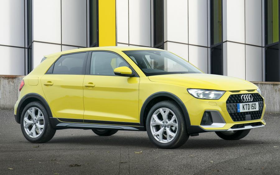 Audi A1 citycarver (UK) '2019